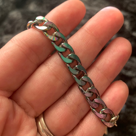 Rainbow Anodized Cuban Chain Bracelet - Picture 4 of 7